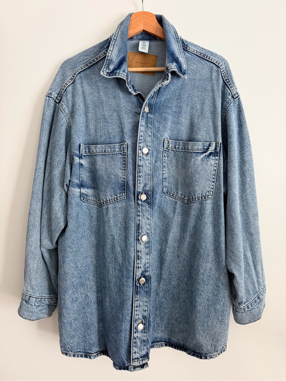 H&M women’s denim button up